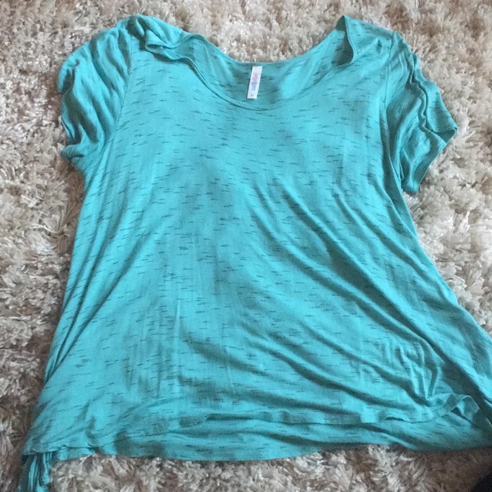 Lularoe XL - Perfect tee